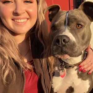 Meet your Posher, Brittany